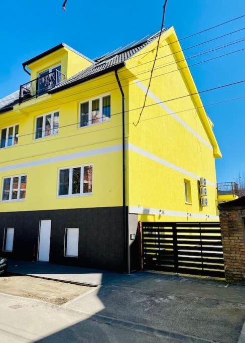 Lemon Premium Apartment Segedin Dış mekan fotoğraf